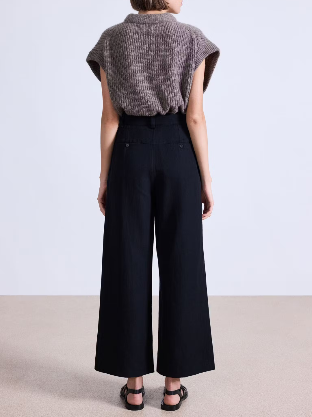 Cropped Cara Wide Leg Pant