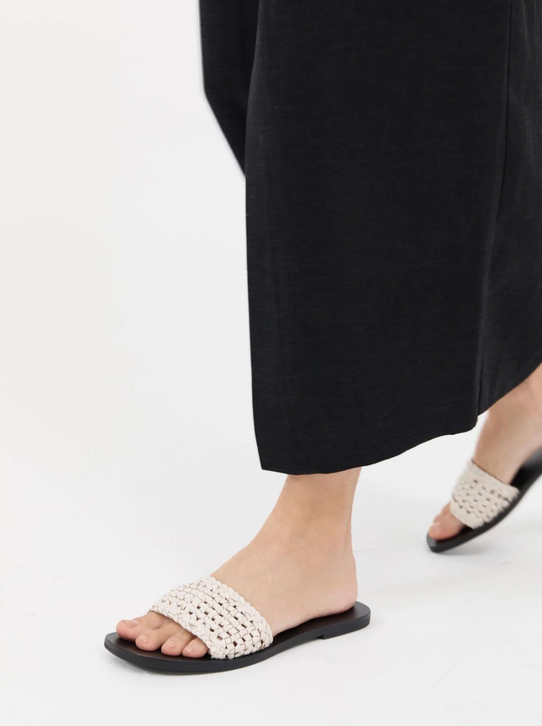 Macrame Mesh Slides