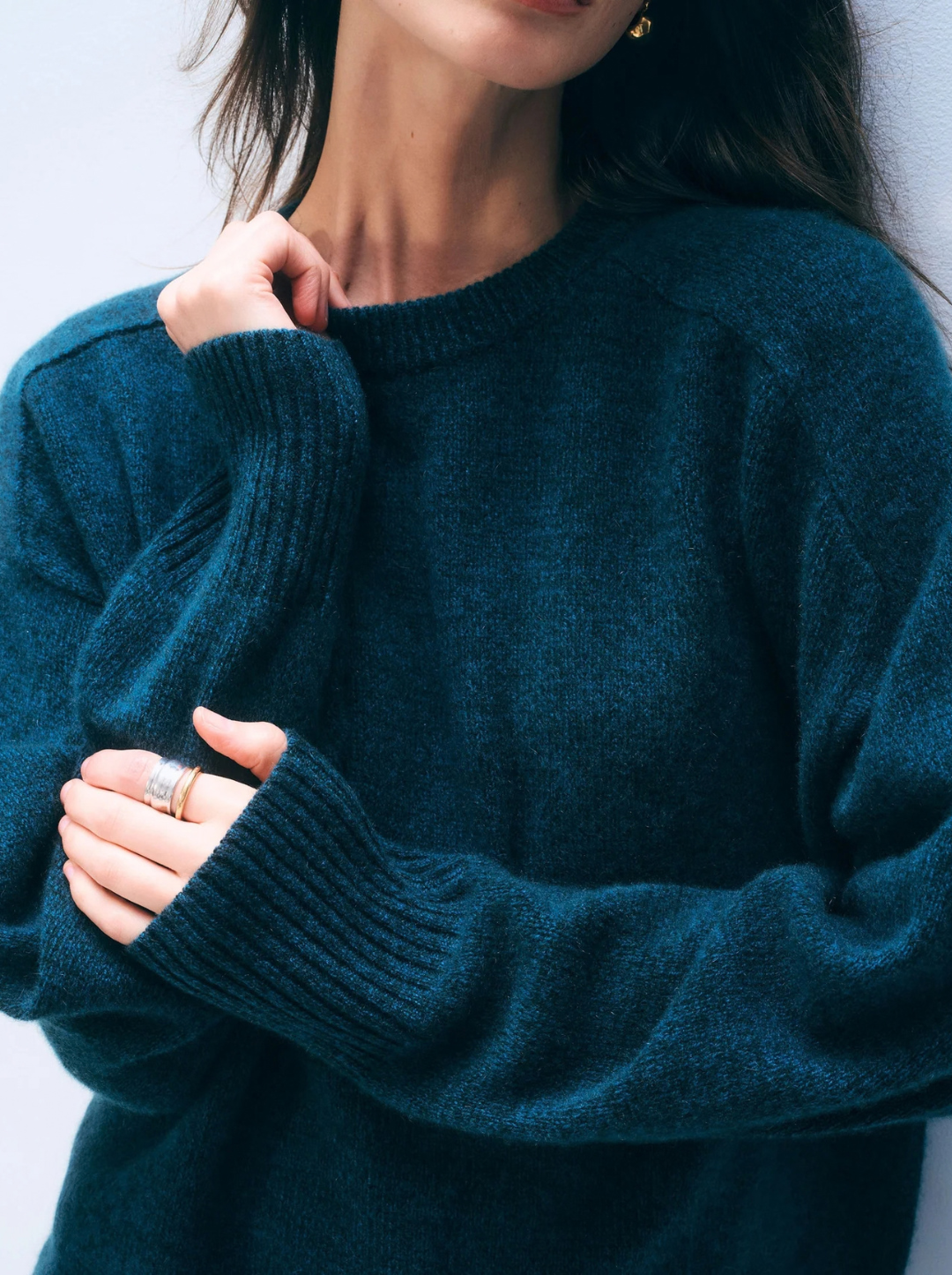 Cashmere Saddle Sleeve Crewneck