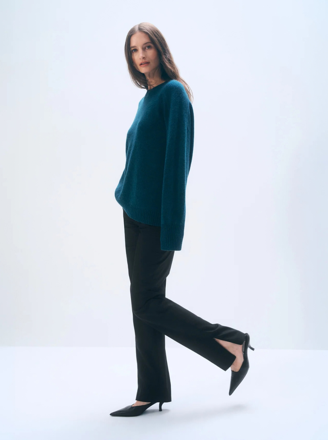 Cashmere Saddle Sleeve Crewneck