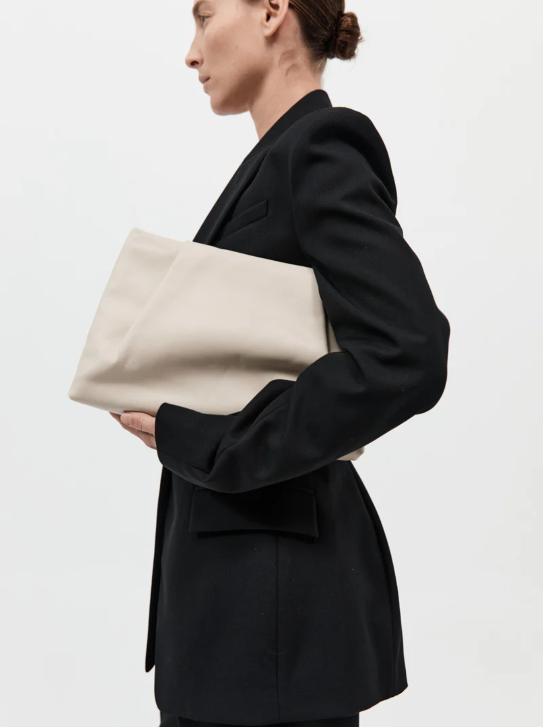 Soft Tuck Clutch