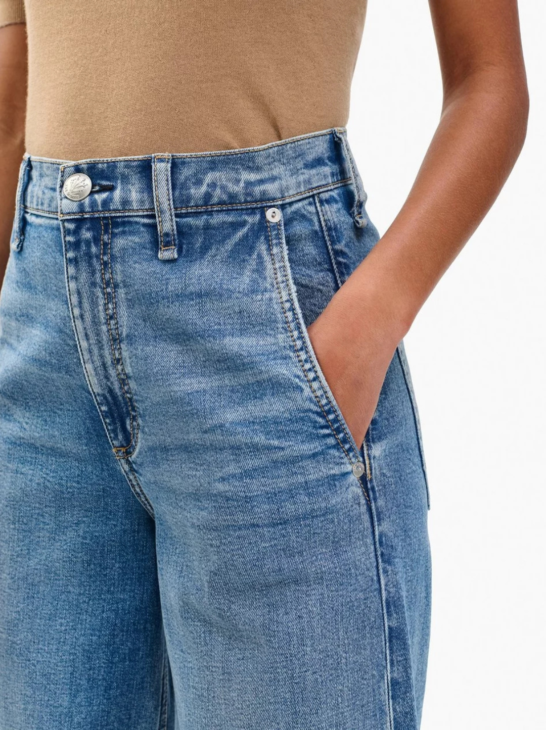 Andi High-Rise Ankle Wide Leg