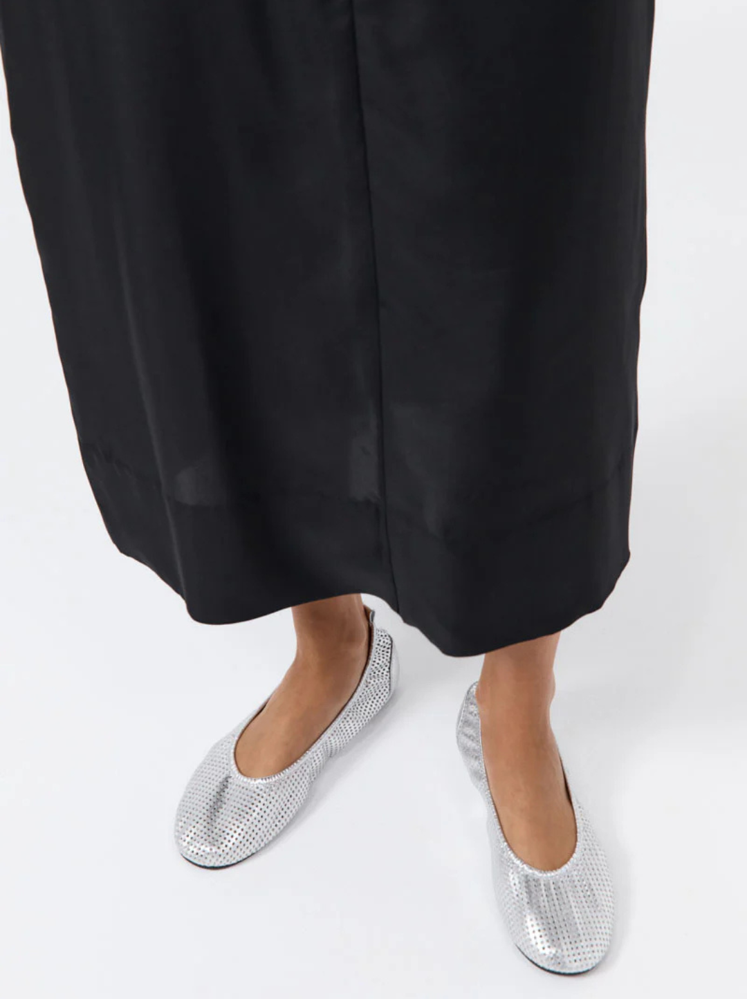 Minimal Perforated Ballet Flat