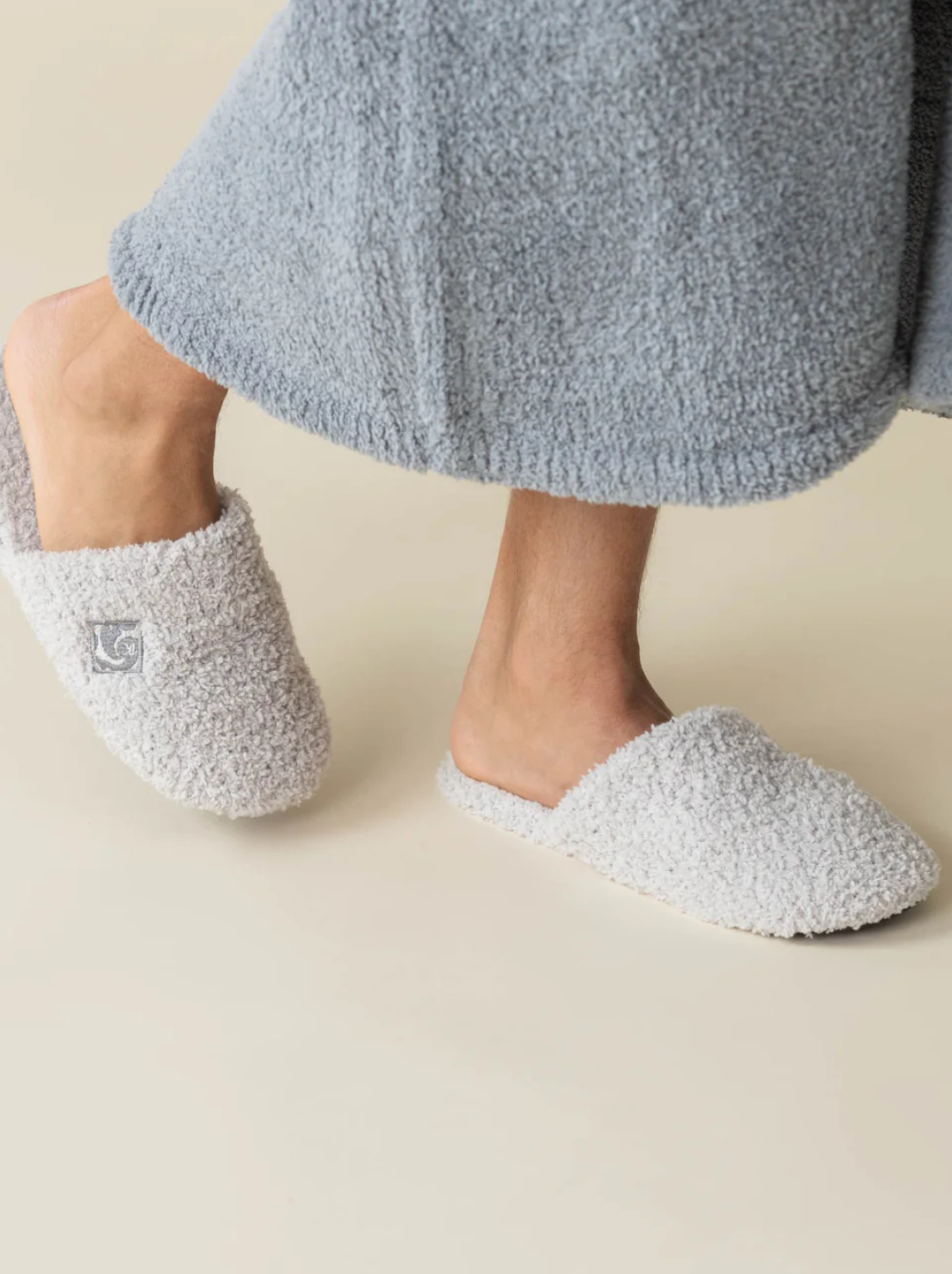 Chenilla Classic Closed Toe Slippers - Solid