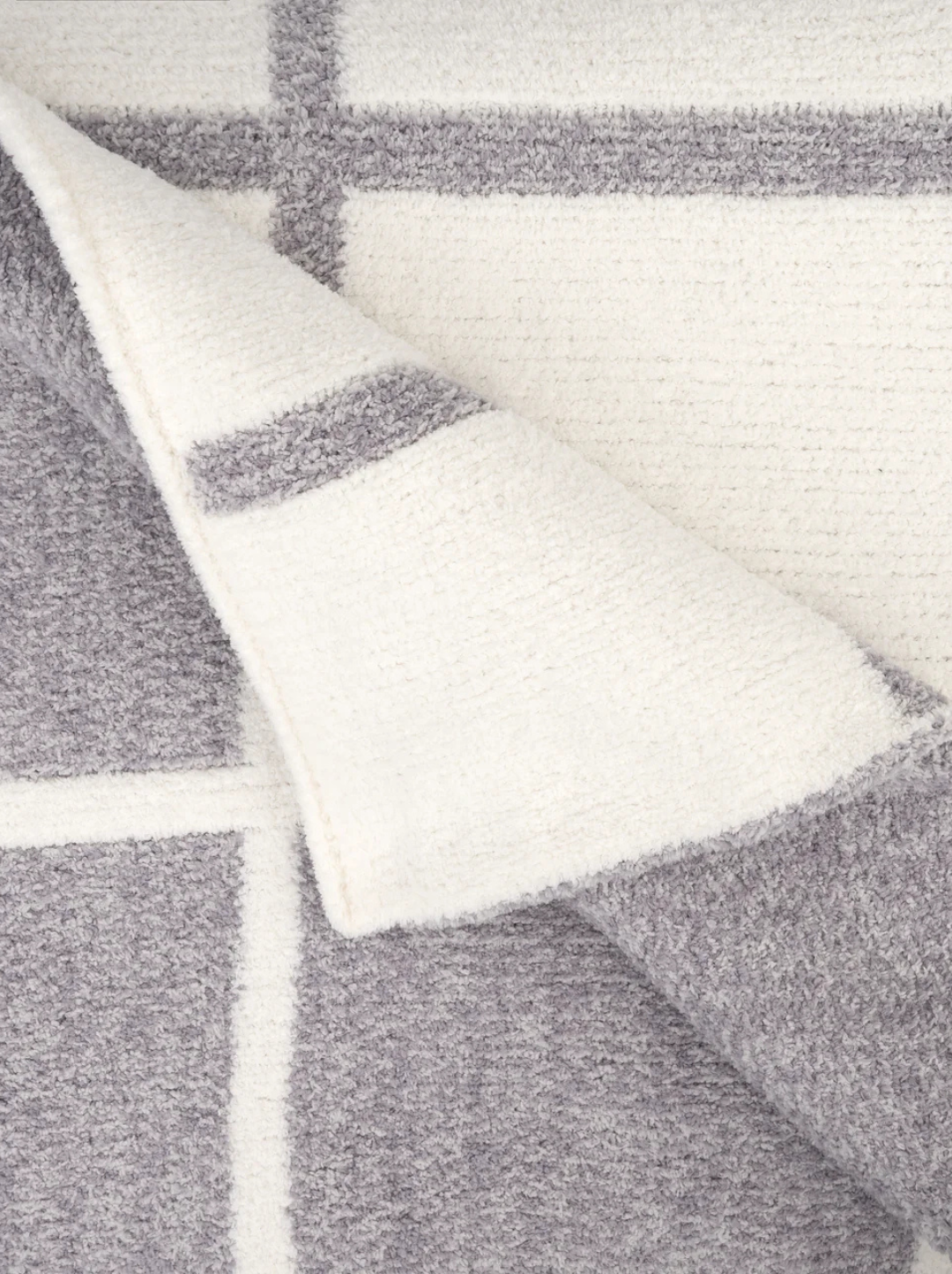 Chenilla Cloud Throw - Window Pane